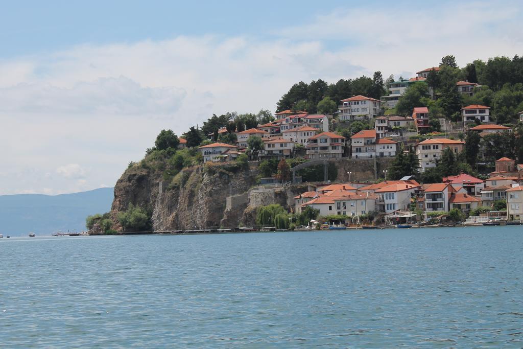 Guest House Ohrid Trpeski エクステリア 写真